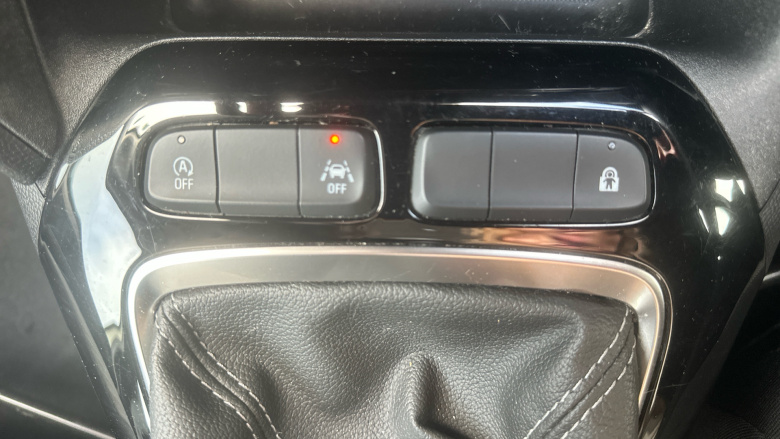 Vauxhall Corsa 1.2 SE 5dr Petrol Hatchback